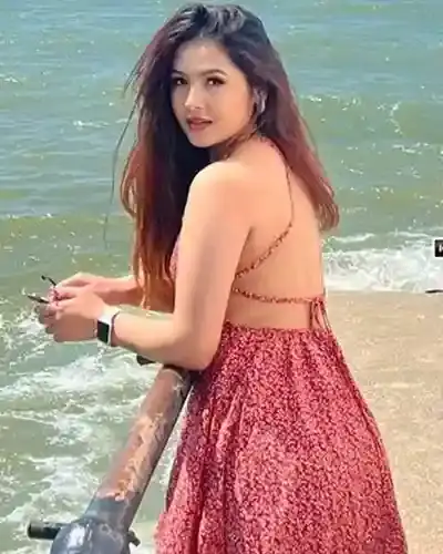 Call Girls in Hindoli