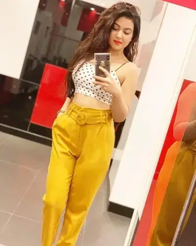 Hindoli Escort